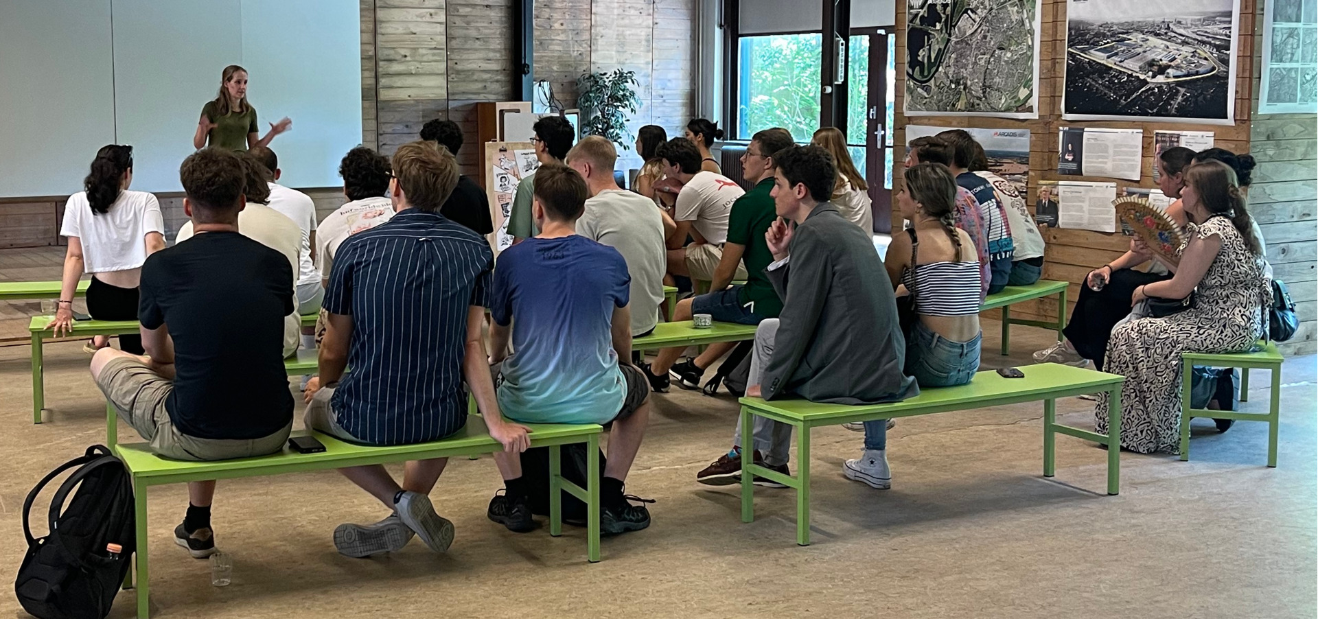 Studenten Maastricht University op bezoek